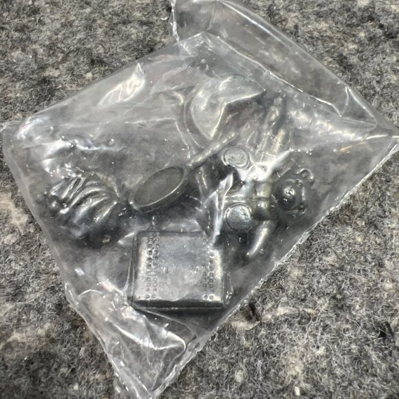 Monopoly The Golden Girls TV Show Board Game USAopoly-Mostly Sealed Parts-READ - Picture 6 of 14